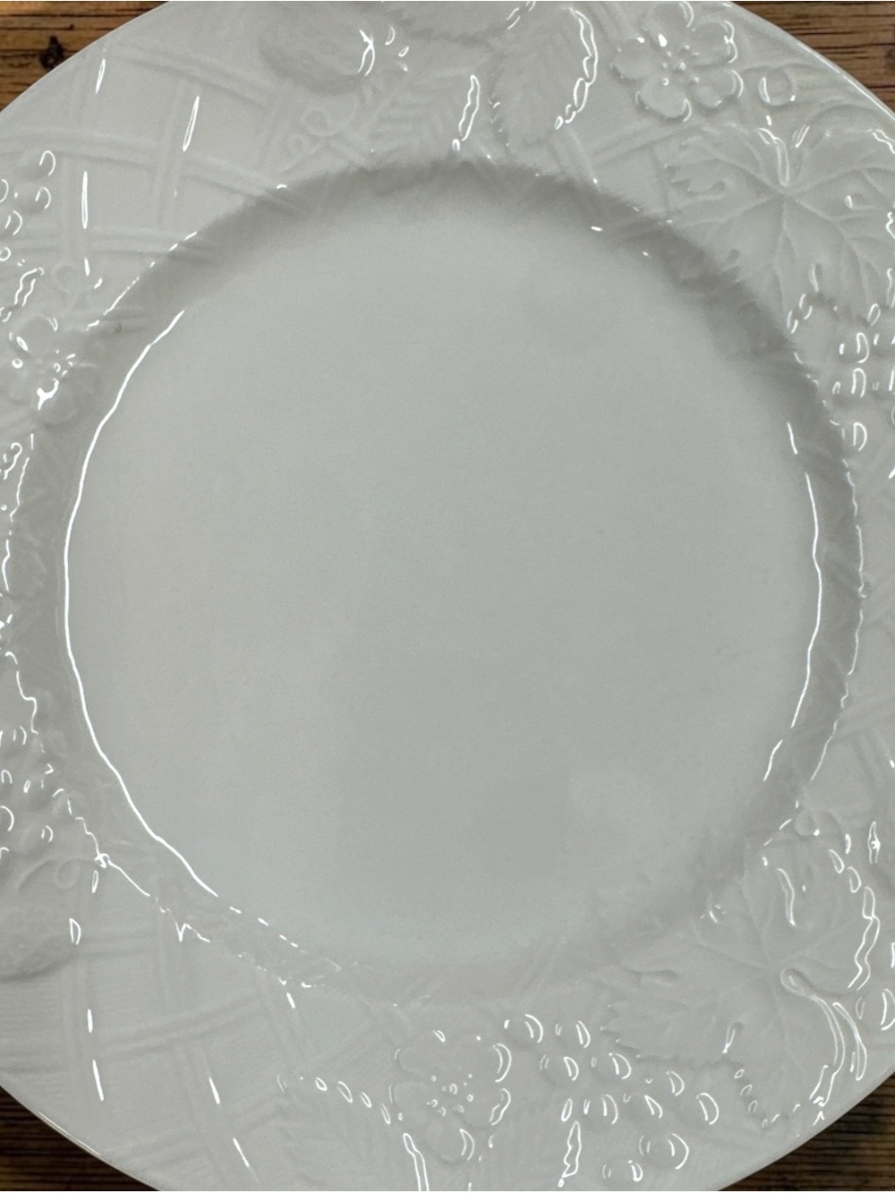 Mikasa English Countryside White Dinner Plate 11”- EUC